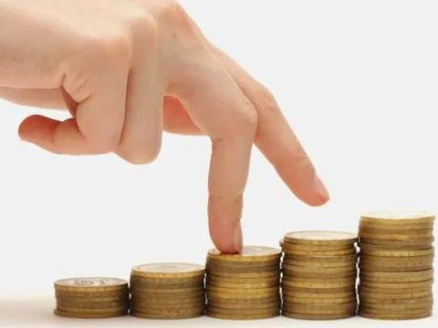 Công chức được nâng lương trước hạn trong trường hợp nào?