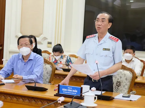 Thanh tra việc mua sắm kit xét nghiệm, vắc xin tại TP.HCM