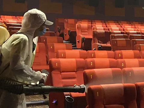 Thủ tướng yêu cầu nghiên cứu việc mở cửa trở lại các rạp chiếu phim trên toàn quốc