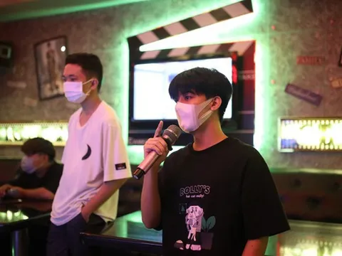Bộ Y tế đề nghị cân nhắc, bổ sung quy định mở lại karaoke, vũ trường