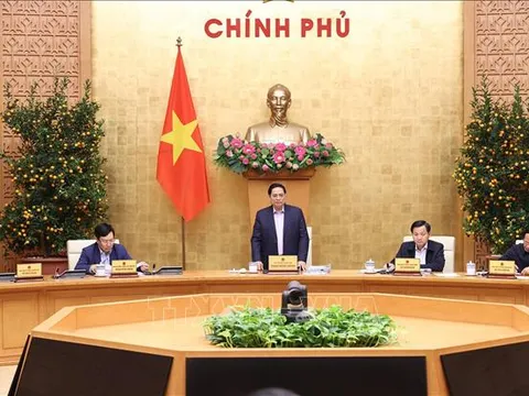 Xây dựng pháp luật phải đặt lợi ích quốc gia, dân tộc, nhân dân lên trên hết, trước hết