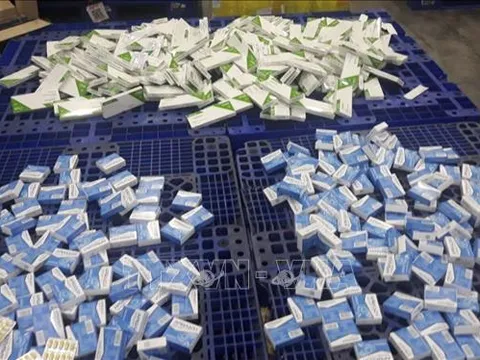 Siết chặt kiểm tra, kiểm soát mặt hàng Kit test COVID-19