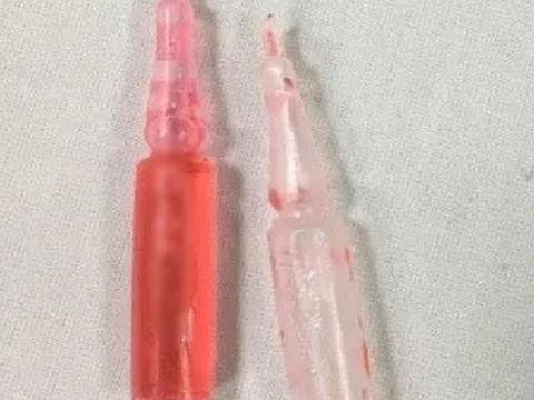 Em út tử vong, 2 anh trai nhập viện do uống nhầm thuốc diệt chuột