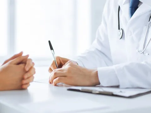 F0 khỏi bệnh đi khám hậu COVID-19 có được BHYT thanh toán không?