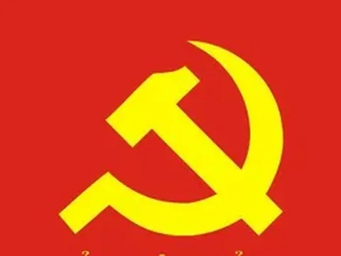 Ban Bí thư thi hành kỷ luật cán bộ