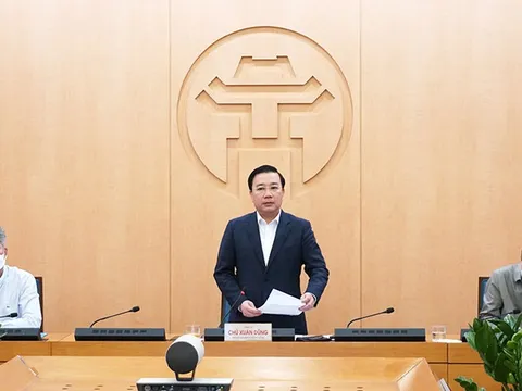 Hà Nội dự kiến đón khách quốc tế, các quận huyện chủ động cho học sinh lớp 7-12 trở lại trường