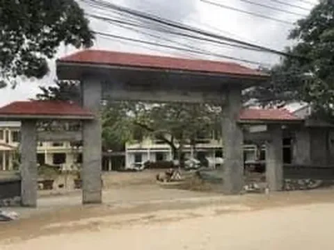 Hà Giang: Bắt tạm giam hiệu trưởng và thủ quỹ trường tiểu học