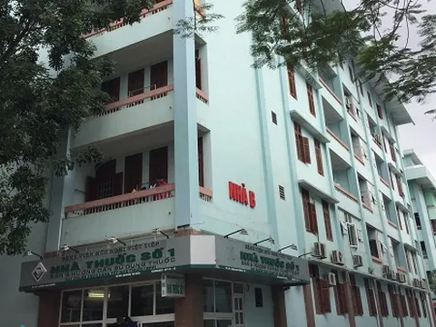 Người đàn ông ngã từ tầng 4 bệnh viện xuống tử vong, nghi trộm đồ của bệnh nhân