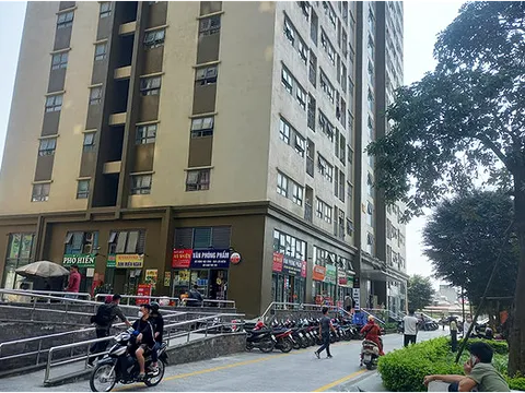 Hà Nội: Nam sinh lớp 8 rơi từ tầng 18 chung cư xuống tử vong