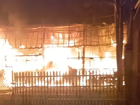 TP.HCM: Cháy quán Beer Club tại TP.Thủ Đức lúc rạng sáng