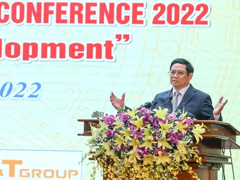 Thủ tướng chia sẻ 13 vấn đề lớn về phát triển hệ sinh thái đầu tư