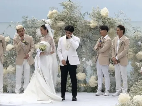 Ngô Thanh Vân bật khóc trong đám cưới, sẵn sàng làm mẹ ở tuổi U40