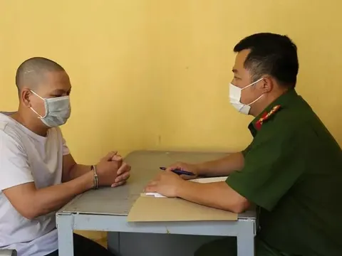 Bắt tạm giam đối tượng làm giả giấy phép lái xe rồi mang đi bán ở Vĩnh Phúc