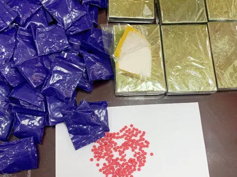 Phá đường dây mua bán, vận chuyển trái phép số lượng lớn ma túy từ Lào về Việt Nam