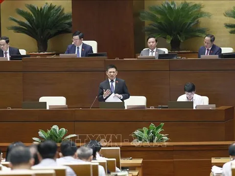 Quản lý chặt chẽ thị trường chứng khoán, xử lý nghiêm các hành vi sai phạm