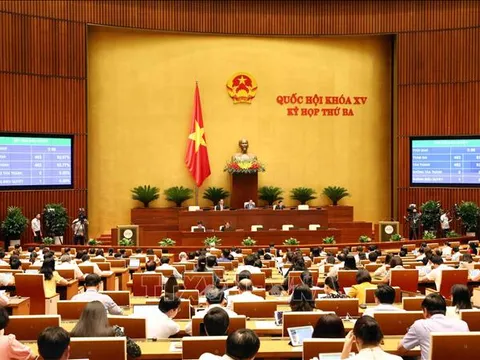 Quốc hội đẩy nhanh tiến độ dự án Luật Đất đai (sửa đổi), bổ sung dự án luật Phòng, chống rửa tiền (sửa đổi)