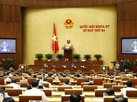 Ngày 13/6, Quốc hội thảo luận về dự án Luật Khám bệnh, chữa bệnh và Luật Thanh tra (sửa đổi)