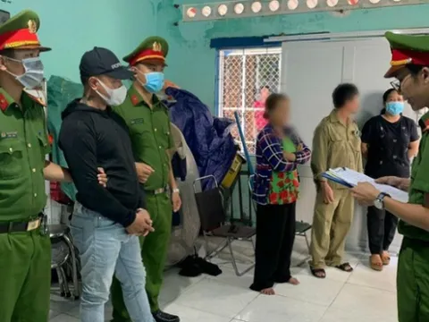 Bắt tạm giam đối tượng cho vay nặng lãi, ép con nợ ký giấy bán nhà