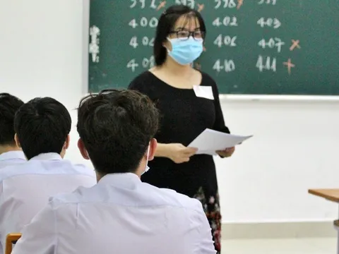 Bộ GD&ĐT: Không có việc lộ đề thi tốt nghiệp THPT môn Ngữ Văn hay Toán