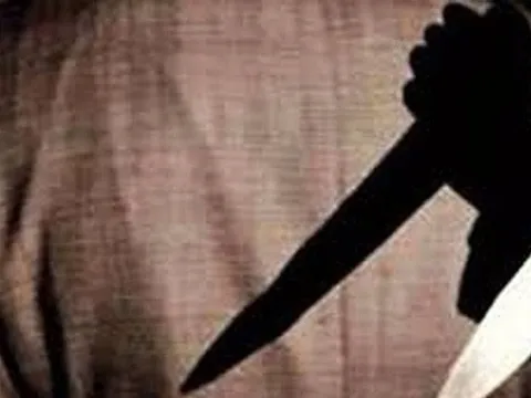 Điều tra nghi án con trai tâm thần chém mẹ ruột tử vong