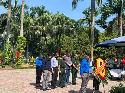 Trung ương Hội Luật gia Việt Nam tri ân các anh hùng, liệt sỹ