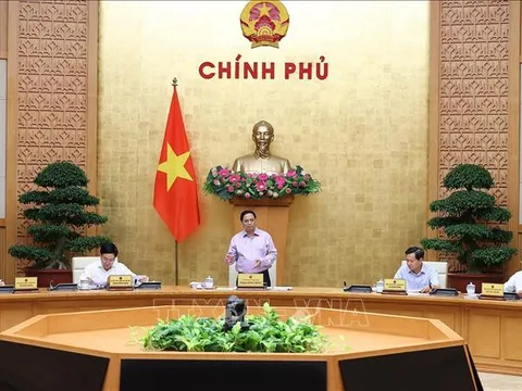 Thủ tướng Phạm Minh Chính: Khắc phục tình trạng rút hoặc lùi thời gian trình các văn bản pháp luật