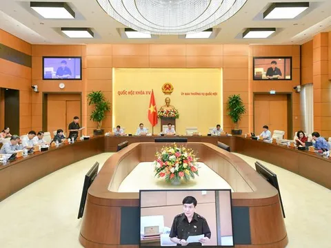 Hoàn thiện quy định liên quan đến kỳ họp Quốc hội