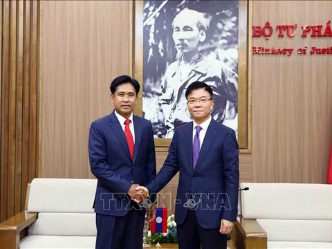 Nâng cao hiệu quả hợp tác giữa hai Bộ Tư pháp Việt Nam - Lào