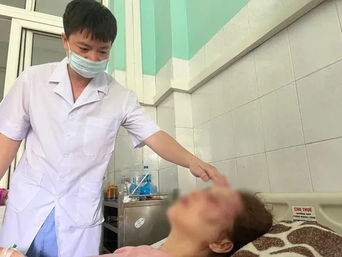 Bắt cán bộ QLTT ở Thanh Hóa bị tố đánh đập dã man, lột đồ bạn gái