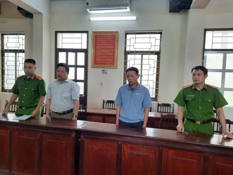 Lập khống hồ sơ bệnh dịch, chủ tịch UBND xã cùng cấp dưới bị khởi tố