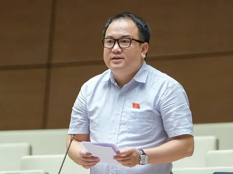 Hoàn thiện hành lang pháp lý cho nhân dân tham gia quản lý Nhà nước và xã hội