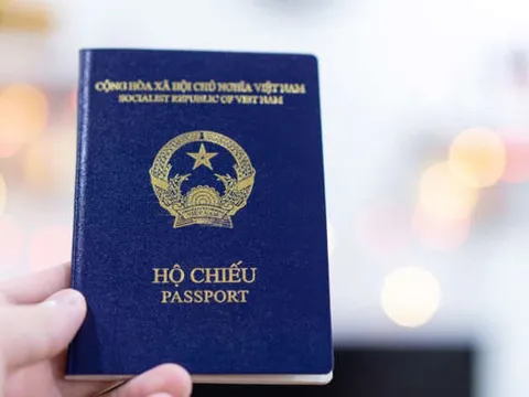 Bộ Công an sẽ in thông tin 'Nơi sinh' vào hộ chiếu phổ thông từ 15/9