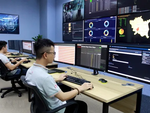 Trường hợp bị yêu cầu ngừng hoạt động hệ thống thông tin, thu hồi tên miền từ 1/10