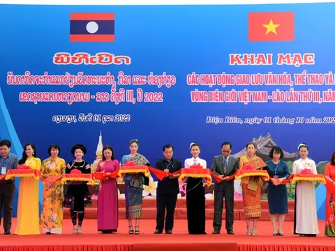 Sáng mãi giá trị đặc biệt của mối quan hệ hữu nghị Việt Nam - Lào