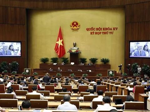 Ngày 1/11, Quốc hội nghe tờ trình về Luật Đất đai sửa đổi