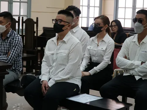 Trang Nemo và đồng phạm hầu tòa về tội gây rối trật tự công cộng