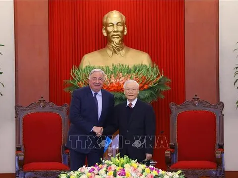 Tổng Bí thư Nguyễn Phú Trọng tiếp Chủ tịch Thượng viện Pháp