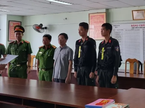 Khởi tố nguyên Cục trưởng Cục Đăng kiểm tội Nhận hối lộ