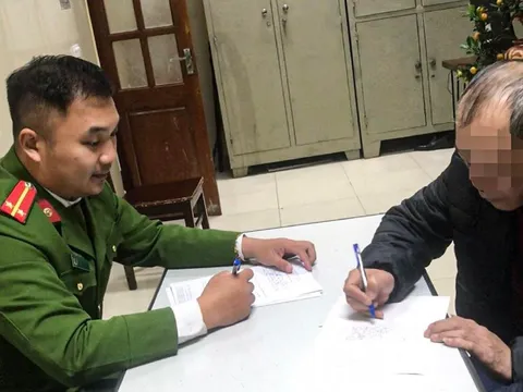 Công an triệu tập người đàn ông lăng mạ CSGT tại chốt đo nồng độ cồn