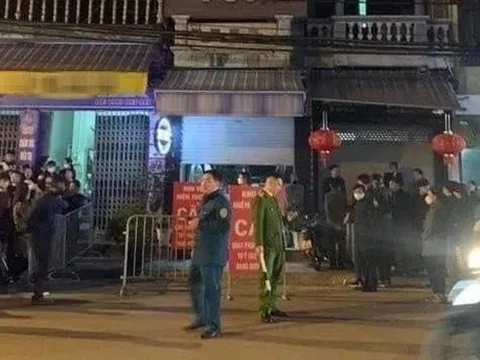 Điều tra vụ 2 vợ chồng tử vong bất thường trong phòng ngủ ở Hà Nội