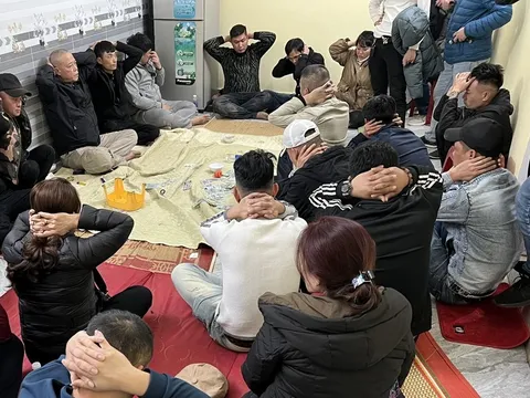 Triệt phá sới bạc ở Hải Phòng, tạm giữ hình sự 21 đối tượng