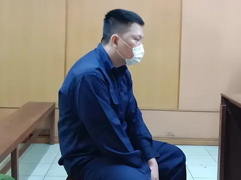 Nhân viên đâm chết chủ quán vì bị cho nghỉ việc