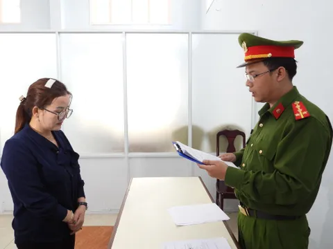 Giả danh giáo viên để lừa đảo, chiếm đoạt hơn 500 triệu đồng của bạn trai