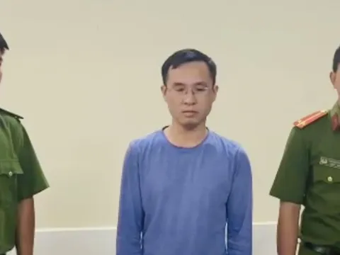 Bắt Phó Tổng giám đốc công ty đưa hối lộ cho các đăng kiểm viên của Cục Đăng kiểm Việt Nam