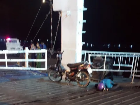 An Giang: Bắt giữ 2 anh em ruột chém chết người trên phà