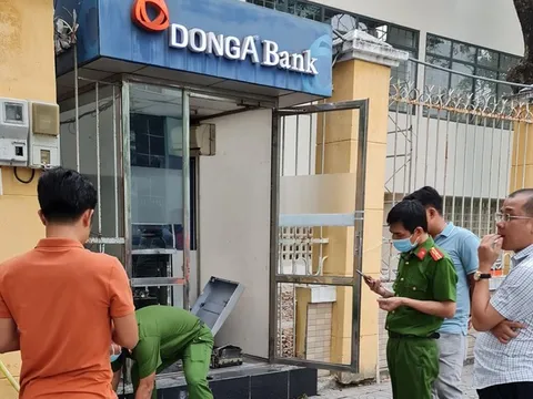 Truy tìm thủ phạm phá trụ ATM ở Đà Nẵng để trộm tiền