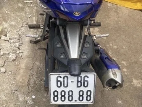 Vụ bấm 4 biển số đẹp: Đình chỉ công tác thêm một cảnh sát giao thông