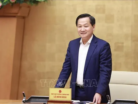 Xem xét phương án tiếp tục hỗ trợ cho người lao động