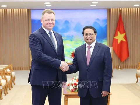 Thủ tướng Phạm Minh Chính tiếp Bộ trưởng Bộ Tình trạng khẩn cấp Belarus