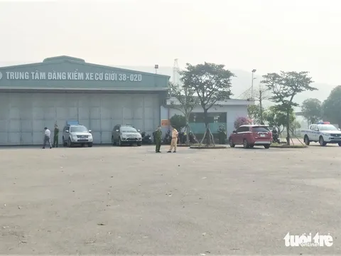 Bắt phó giám đốc và đăng kiểm viên Trung tâm đăng kiểm 38-02D ở Hà Tĩnh